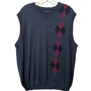 AXIST Sweater Vest Mens XXL Gray Merlot Black Argyle Diamond Design Preppy Comfy